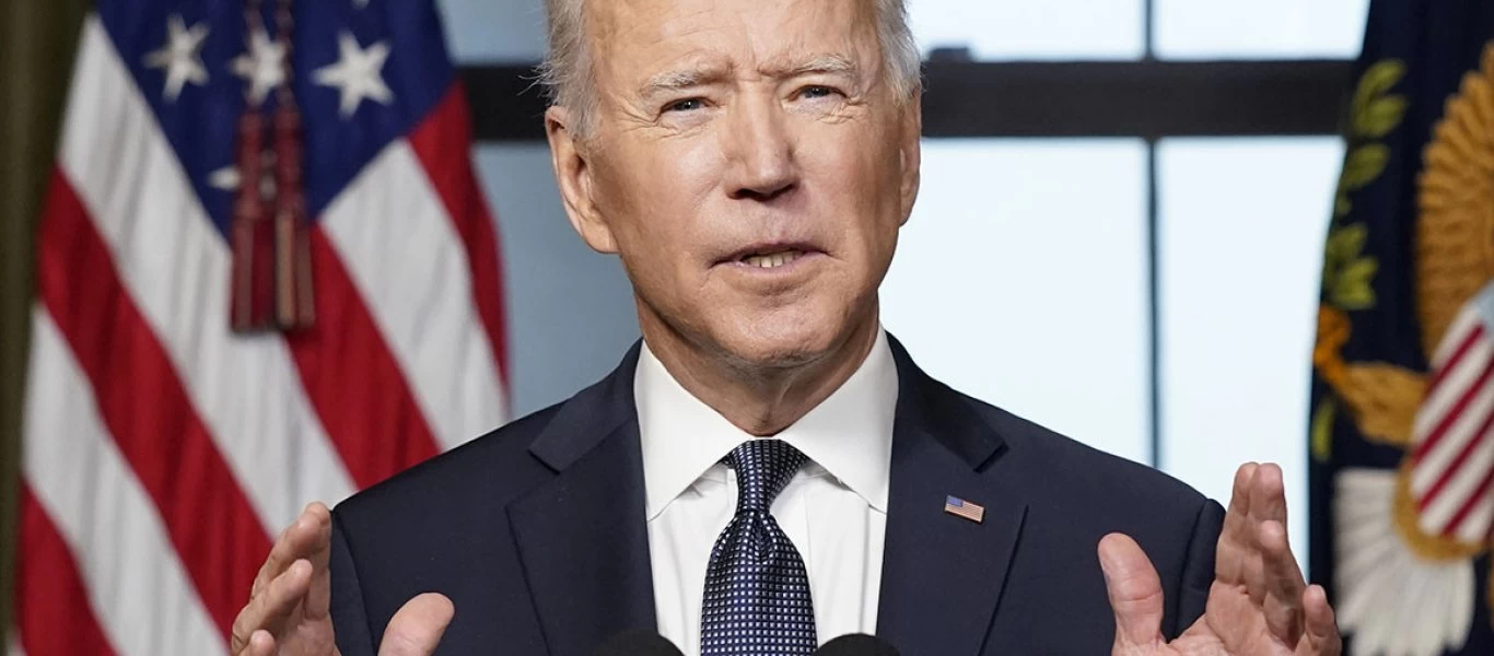 Ο Μπάιντεν βλέπει κίνδυνο για την δημοκρατία στις ΗΠΑ και αλλού στον κόσμο από «αυταρχικές δυνάμεις»